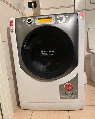 Lavatrice Hotpoint Ariston Aqualtis