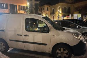 Furgone nv 250