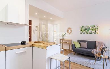 TRILOCALE RISTRUTTURATO CON TERRAZZO IN CENTRO!!!