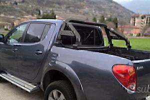 Mitsubishi L200 2005>2015 Roll Bar Nero con stop