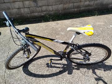 Mountain bike 26'