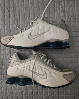 Nike shox
