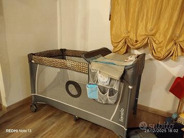 Lettino da viaggio con fasciatoio incorporato 