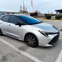 Toyota Corolla GR Sport Hybrid  1.8 140 cv