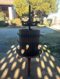 Torchio e botte vetroresina