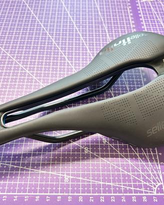 Selle Italia SLR SUPERFLOW 145 BOOST