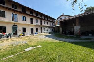 CASA SEMINDIPENDENTE A ROPPOLO
