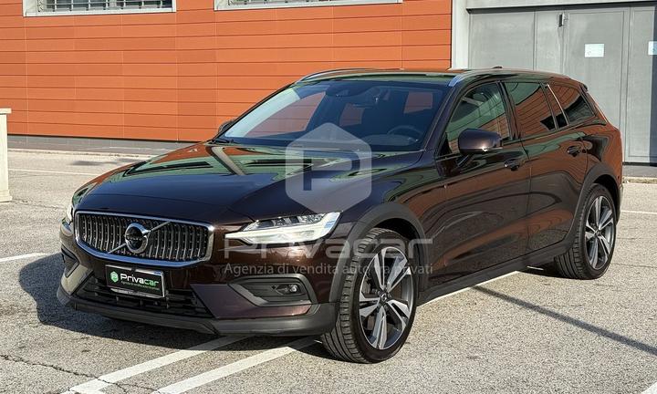 VOLVO V60 Cross Country D4 AWD Geartronic Business