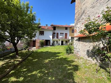 CASA SEMINDIPENDENTE A PAVONE CANAVESE