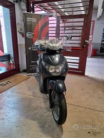 Piaggio Beverly 250