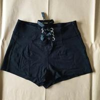 Pantaloncini neri donna