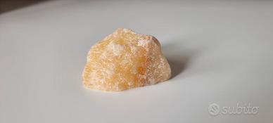 Cristalloterapia-calcite gialla grezza