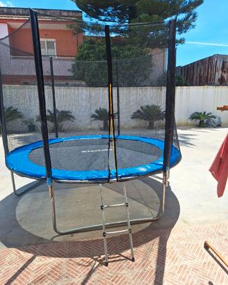 Trampolino da giardino