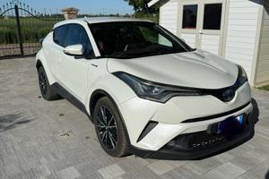 Toyota C-HR hybrid 1.8 h 122 cv e-cvt LOUNGE