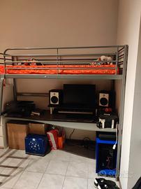 Letto a soppalco IKEA SVARTA con scrivania