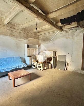 CASA INDIPENDENTE A CERVINARA