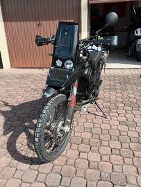 Suzuki Dr Big 750