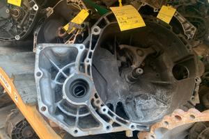 CAMBIO NISSAN X TRAIL 2.2 DIESEL ANNO:2004