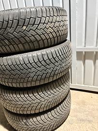 Gomme Pirelli 205 55 16 AllSeason cinturato