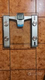 BILANCIA PESAPERSONA CON DIAGNOSTICA CORPOREA