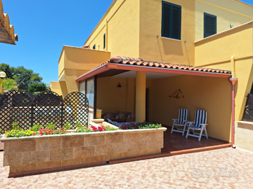 Torre dell'orso a 500mt.dal mare 50 mt.dal centro