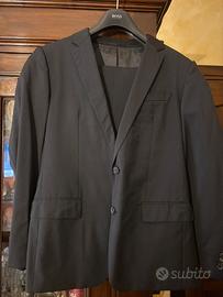 Abito HUGO BOSS taglia 50