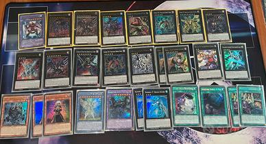 Lotto collezione vecchia di yu gi oh