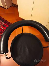 Ambitissima poltrona girevole copia Cassina LC7