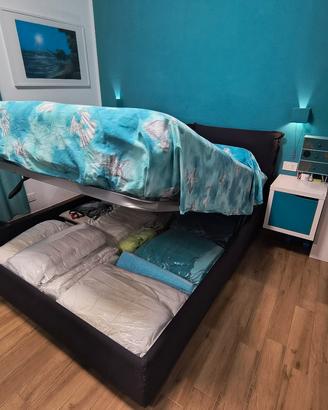 Letto Contenitore e Comodini