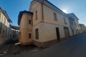 Casa di corte 156 mq