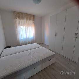 STANZA DOPPIA CON BAGNO USO ESCLUSIVO a Brescia