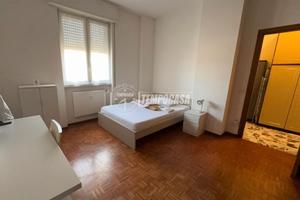 Stanza - Camera a Bergamo Via dei Caniana 2 locali