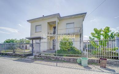 VILLA INDIPENDENTE DA RISTRUTTURARE - FAGNANO OLO