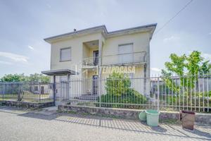 VILLA INDIPENDENTE DA RISTRUTTURARE - FAGNANO OLO