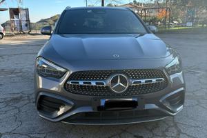 Mercedes gla 180 d advanced premium plus