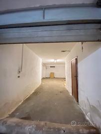 VIA SPAZZILLI; Box Auto 50MQ in Parco FL168