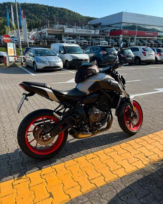 Yamaha MT-07 - MT07 - MT 07