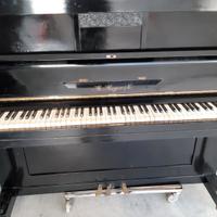 piano forte verticale 