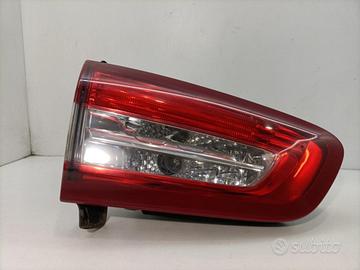 STOP POSTERIORE SINISTRO INTEGRATO NEL PORTELLO CI