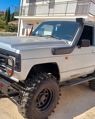 nissan patrol 3.3 turbo autocarro.