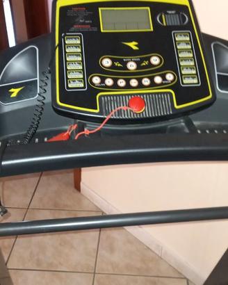 Tapis roulant professionale diadora