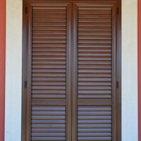 Soglie scale stipiti architravi pietra di Trani