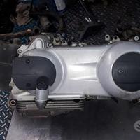 Liberty 200 : motore carburatore cerchi forcella