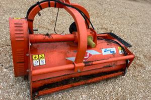 Trincia a mazze 125 con spostamento