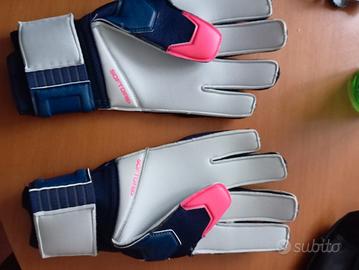 guanti da portiere 