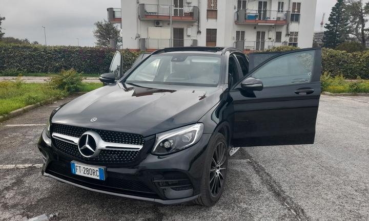 MEWRCEDES GLC 250D PREM  AMG TETTO APR STRAF 2019