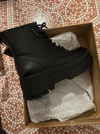 Anfibi Tommy Jeans n 38 nuovi con cartellino