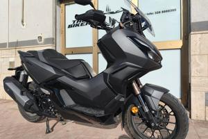 Honda X-ADV 350 uniproprietario pari al nuovo