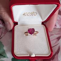 DODO anello cuore oro rosa & rubino

sintetico 