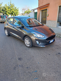 Ford fiesta 2022 hibrid